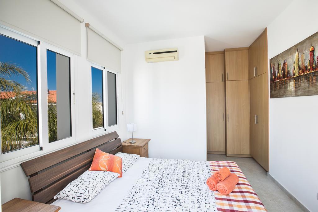 Halle Villa Protaras Zimmer foto