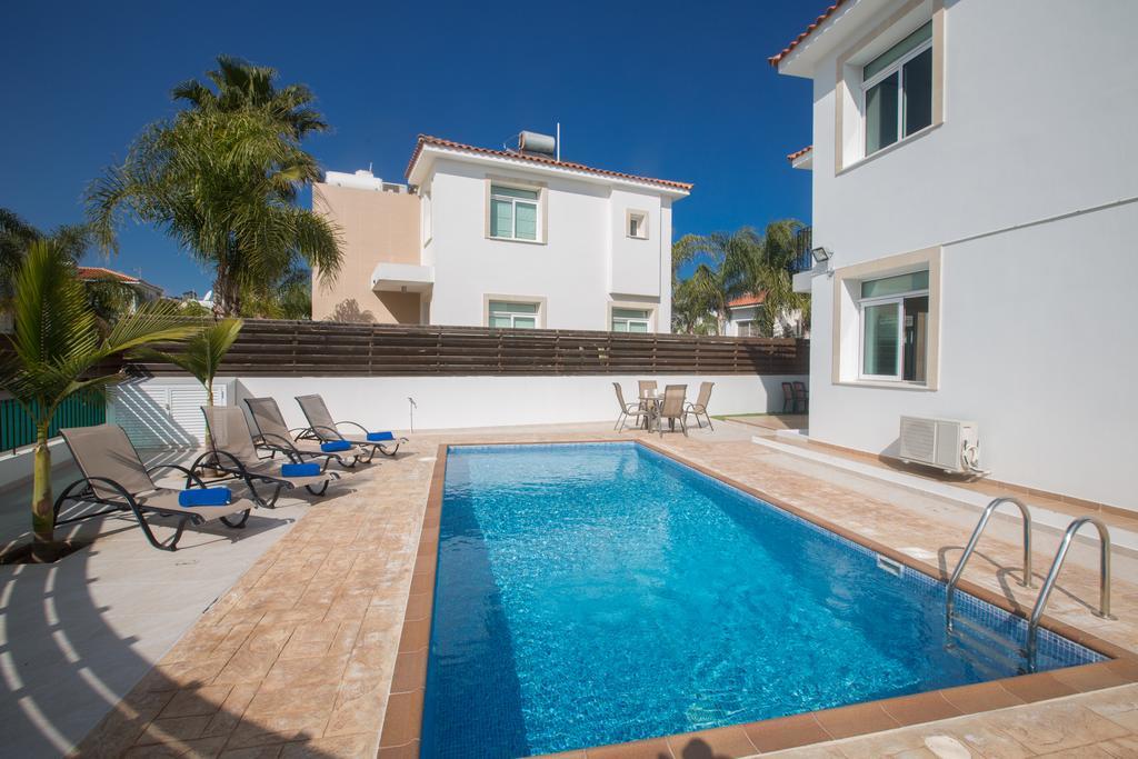 Halle Villa Protaras Zimmer foto
